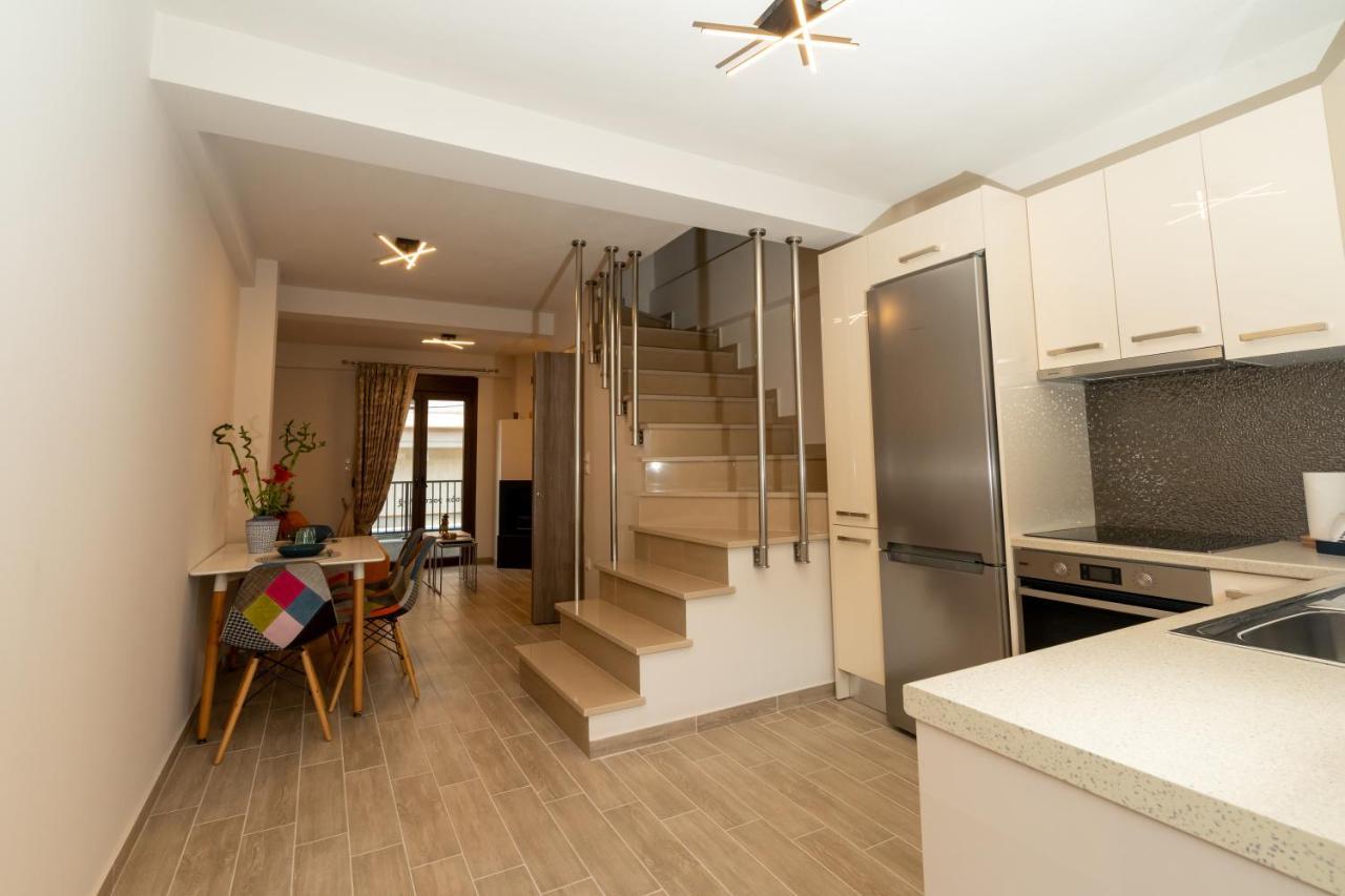 Comfy & Stylish Apt In Ioannina Apartment Bagian luar foto