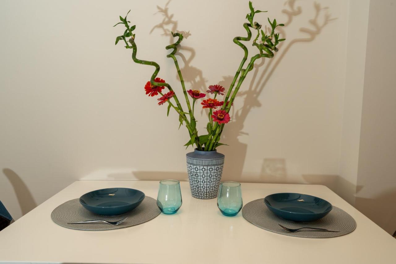 Comfy & Stylish Apt In Ioannina Apartment Bagian luar foto