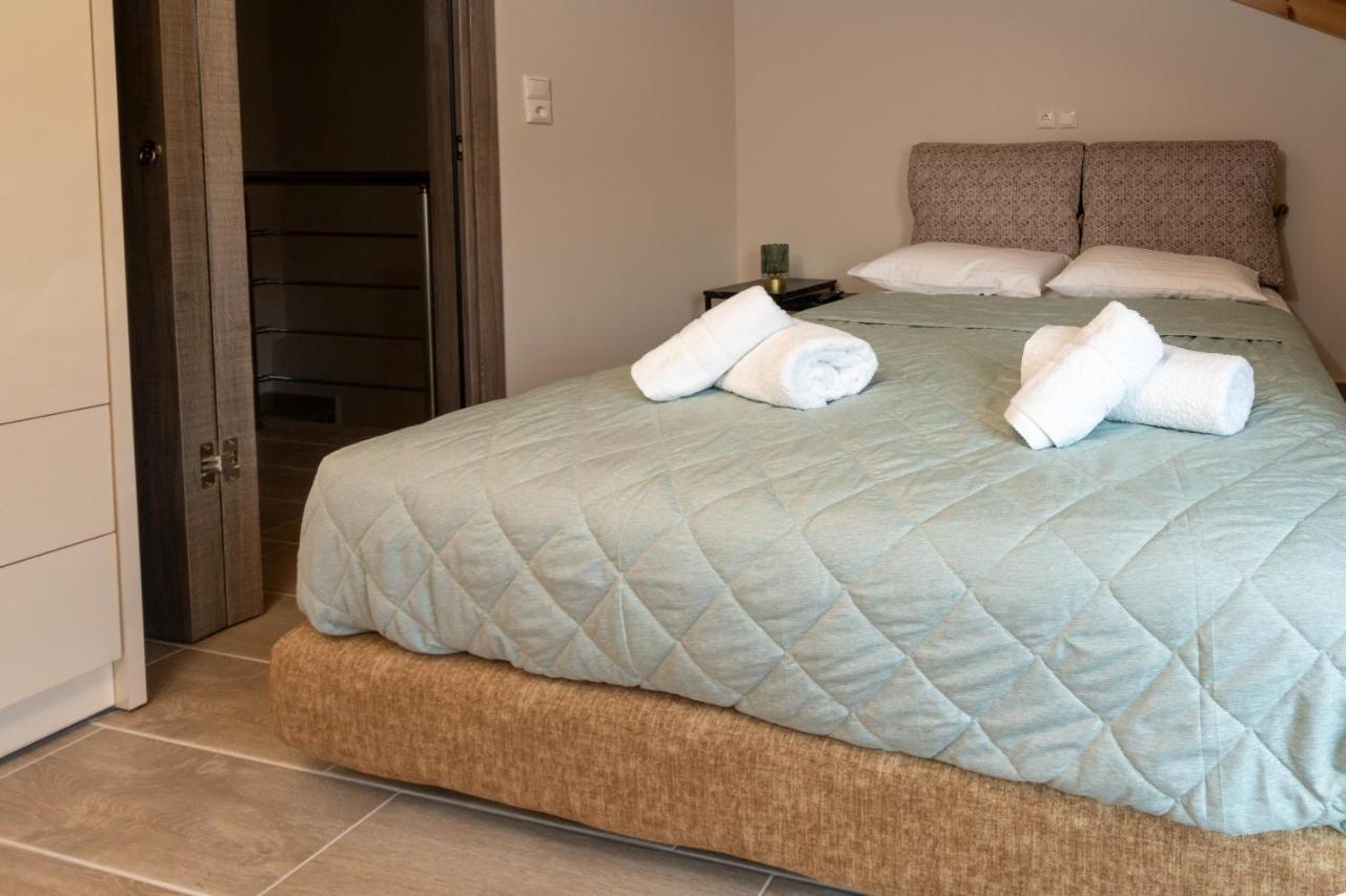 Comfy & Stylish Apt In Ioannina Apartment Bagian luar foto