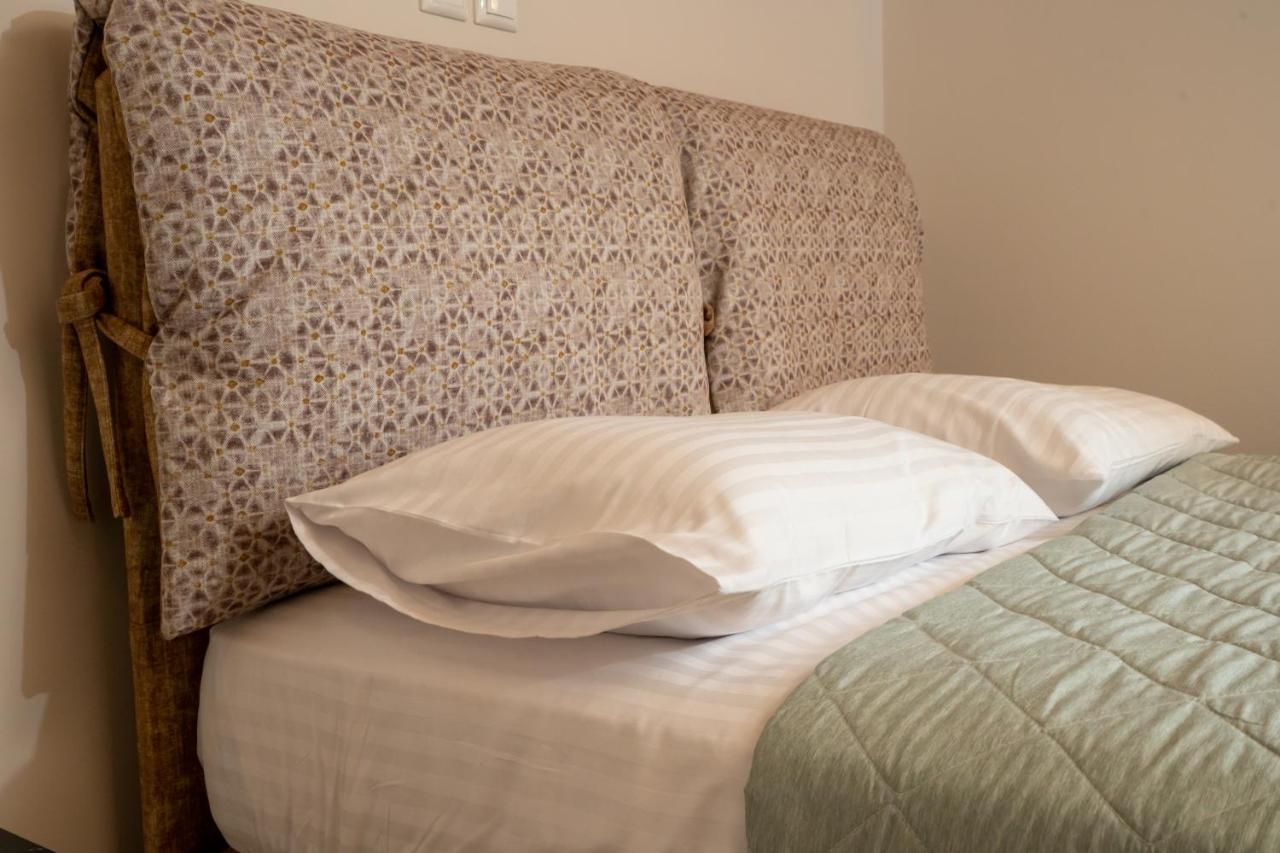 Comfy & Stylish Apt In Ioannina Apartment Bagian luar foto